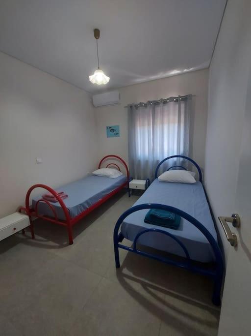 Villa Saint George Family House à Palaiá Fókaia Extérieur photo