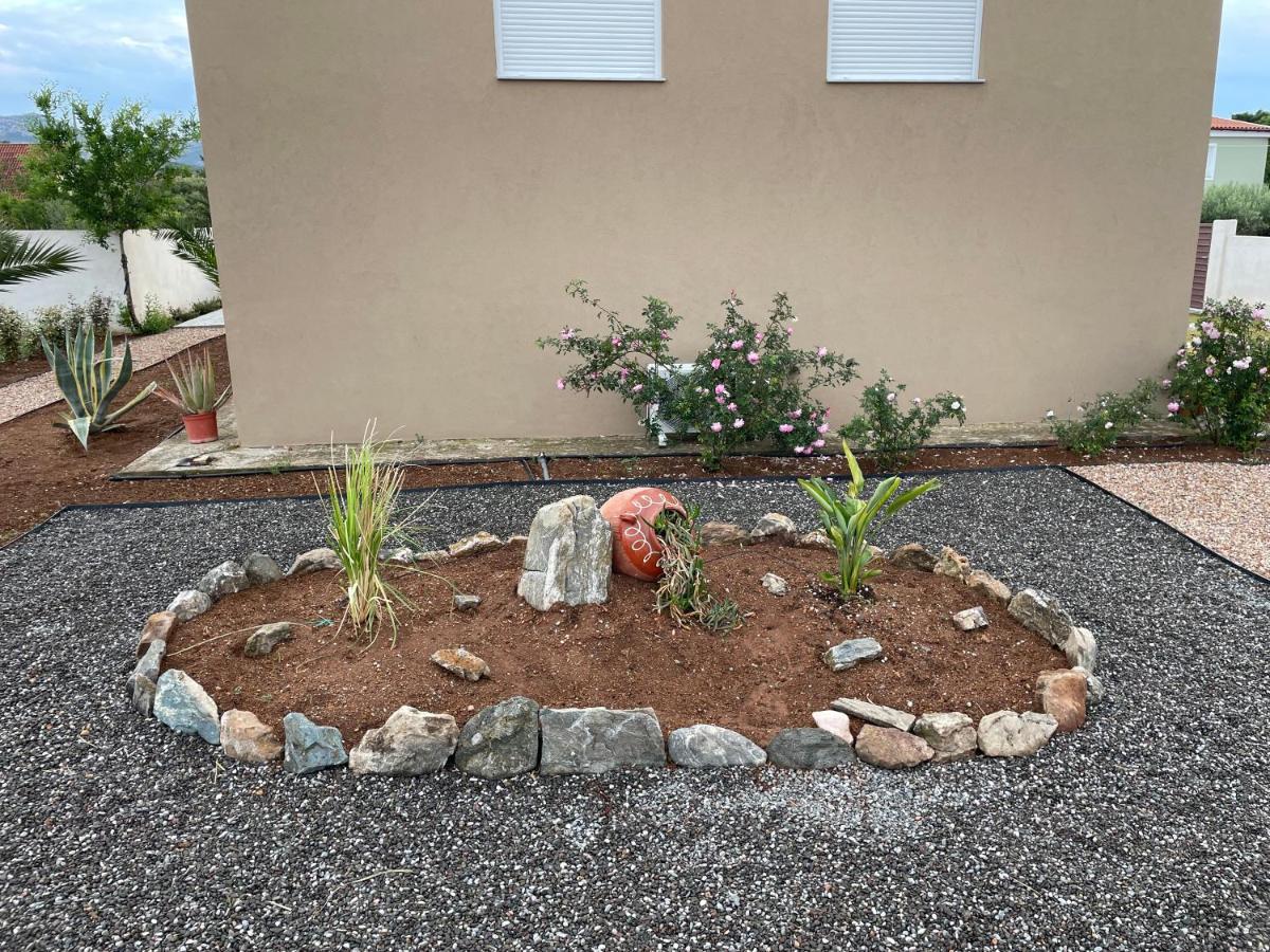 Villa Saint George Family House à Palaiá Fókaia Extérieur photo