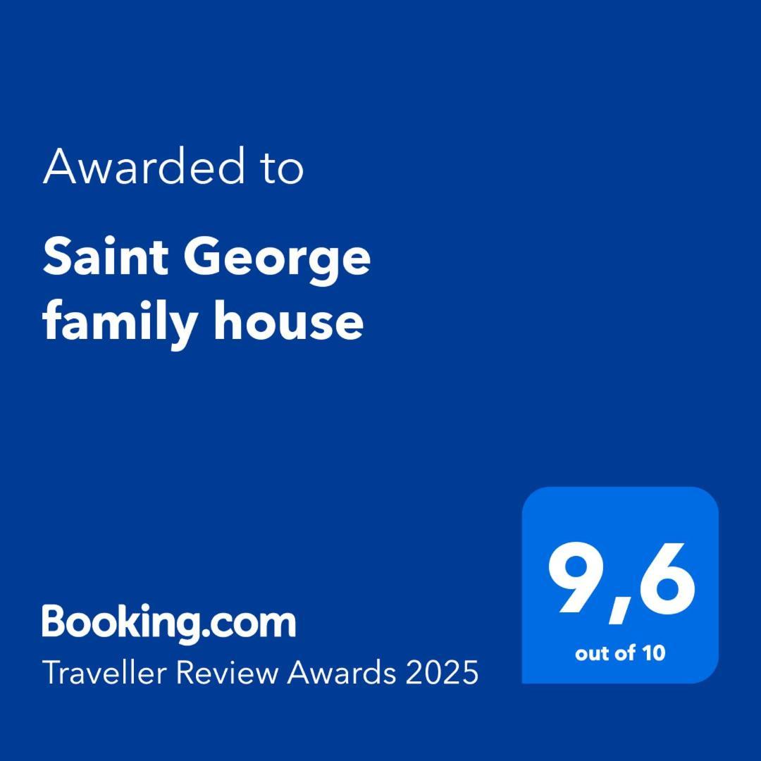 Villa Saint George Family House à Palaiá Fókaia Extérieur photo